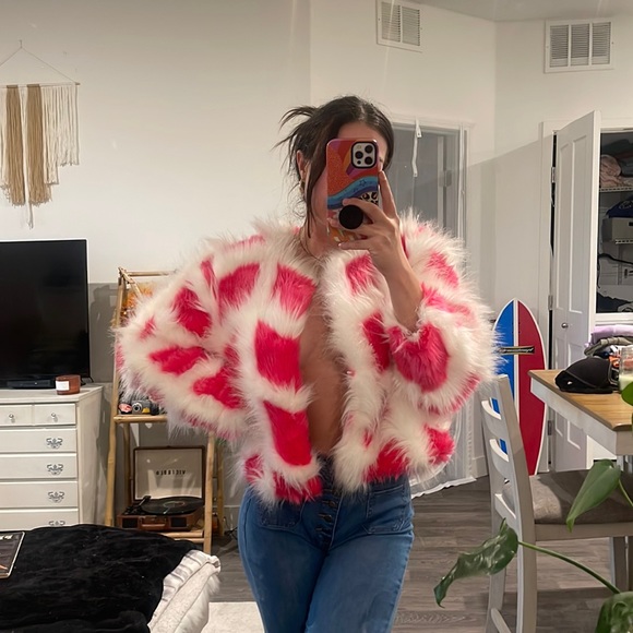 Fashion Nova Red and White Faux Fur Jacket - Picture 1 of 1
